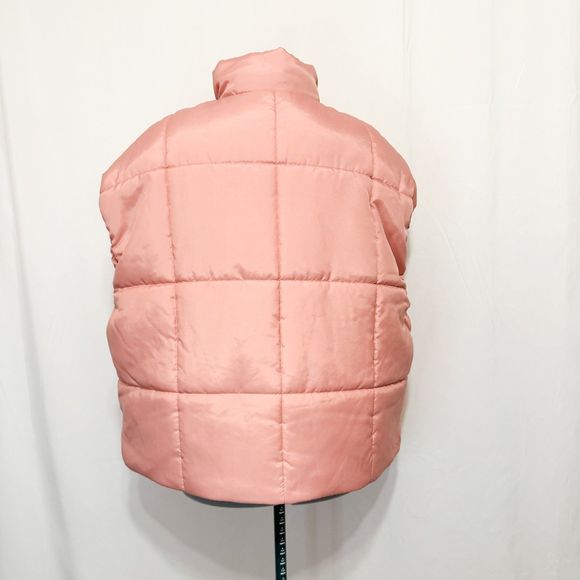 Nike NWT Sz L Red Stardust Sportswear Women Classic Puffer Therma-FIT Loose Vest - Picture 10 of 15